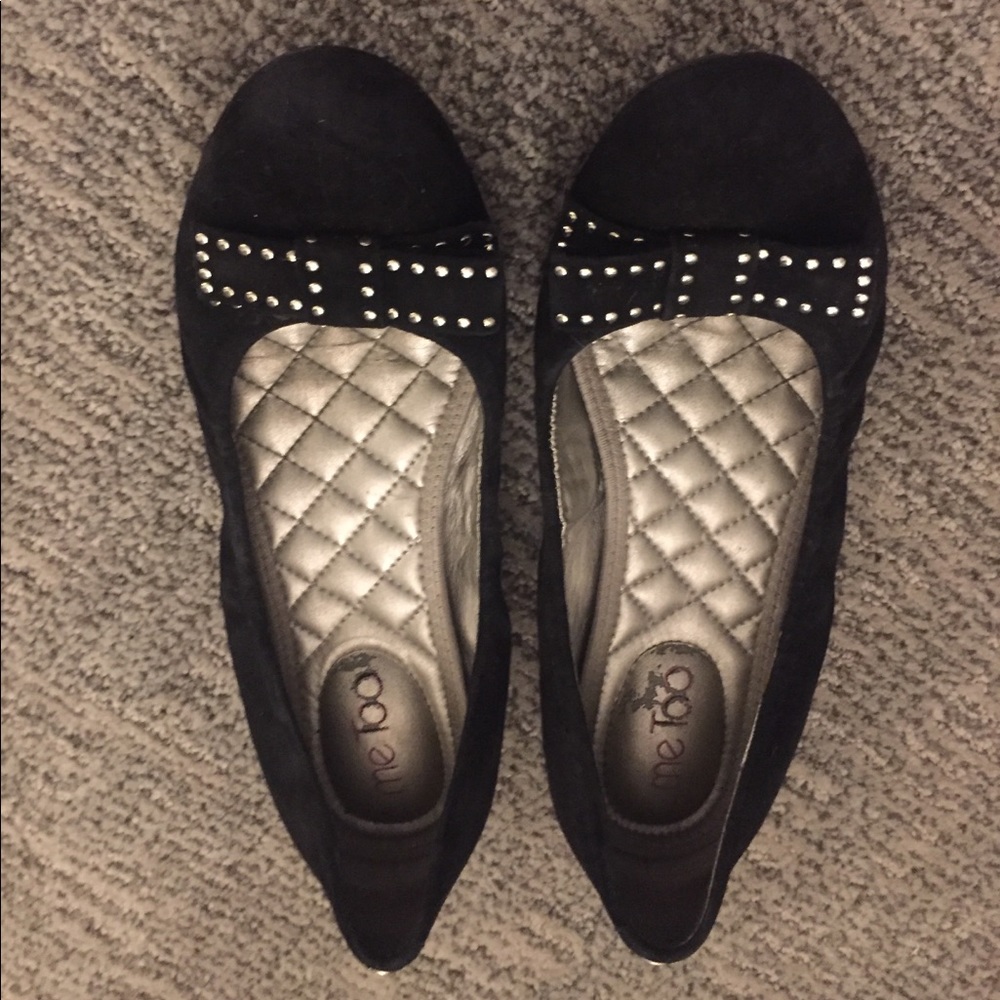 Me Too black suede flats with bow on toe. Sz 8